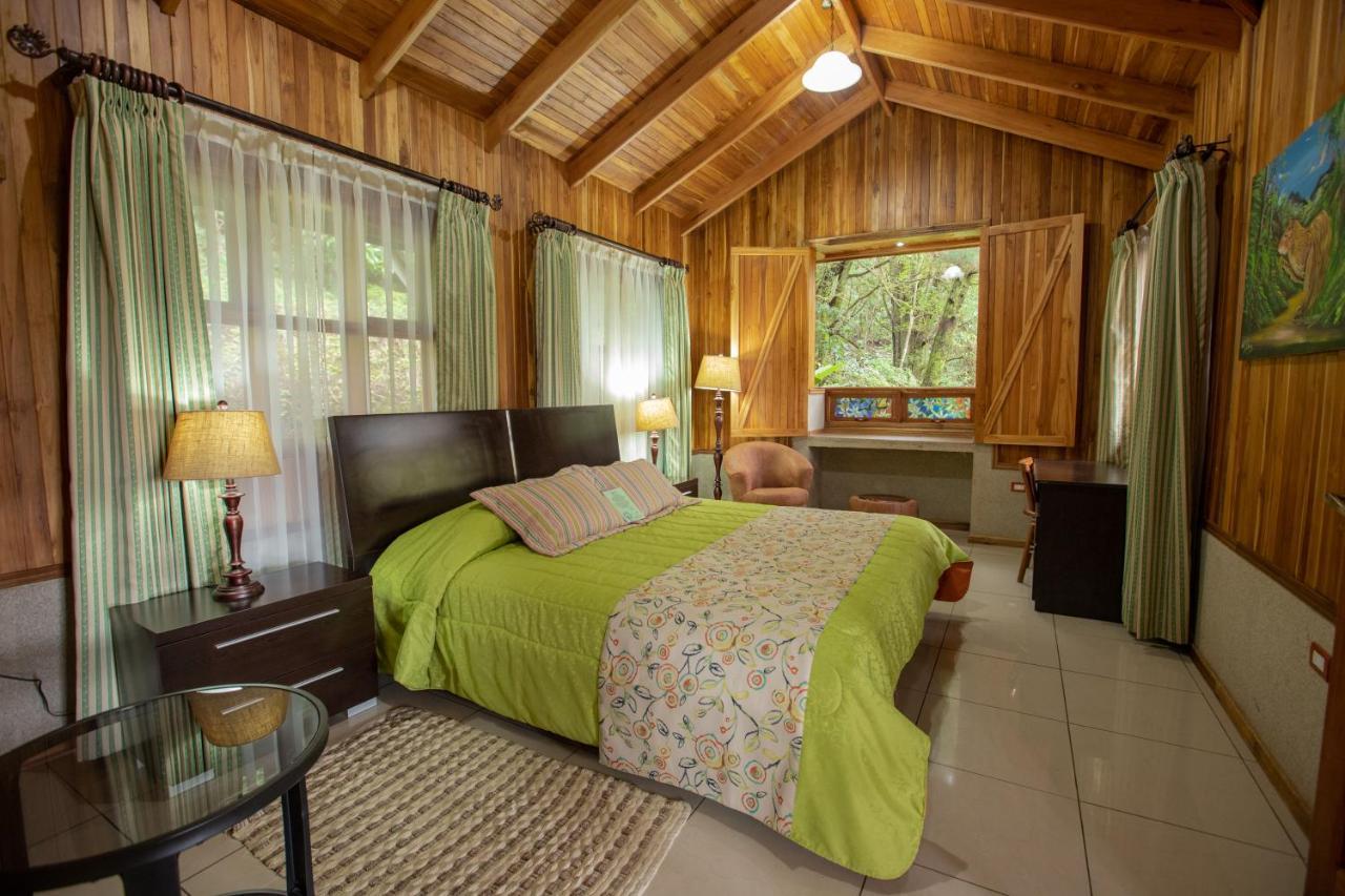Los Pinos Cabins & Reserve Monteverde 外观 照片