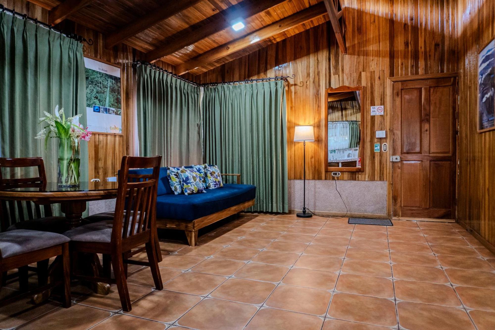 Los Pinos Cabins & Reserve Monteverde 客房 照片