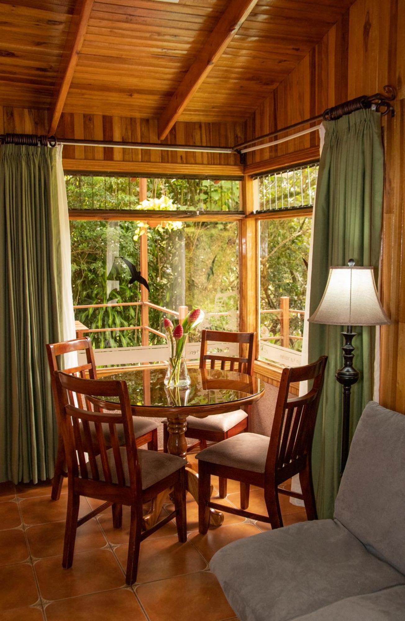 Los Pinos Cabins & Reserve Monteverde 外观 照片