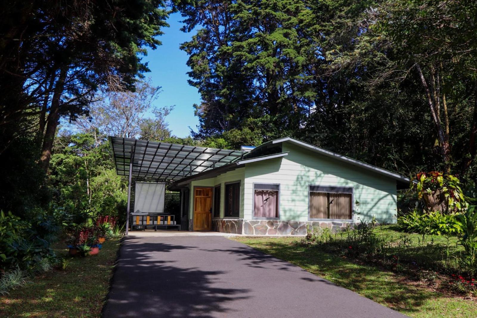 Los Pinos Cabins & Reserve Monteverde 外观 照片